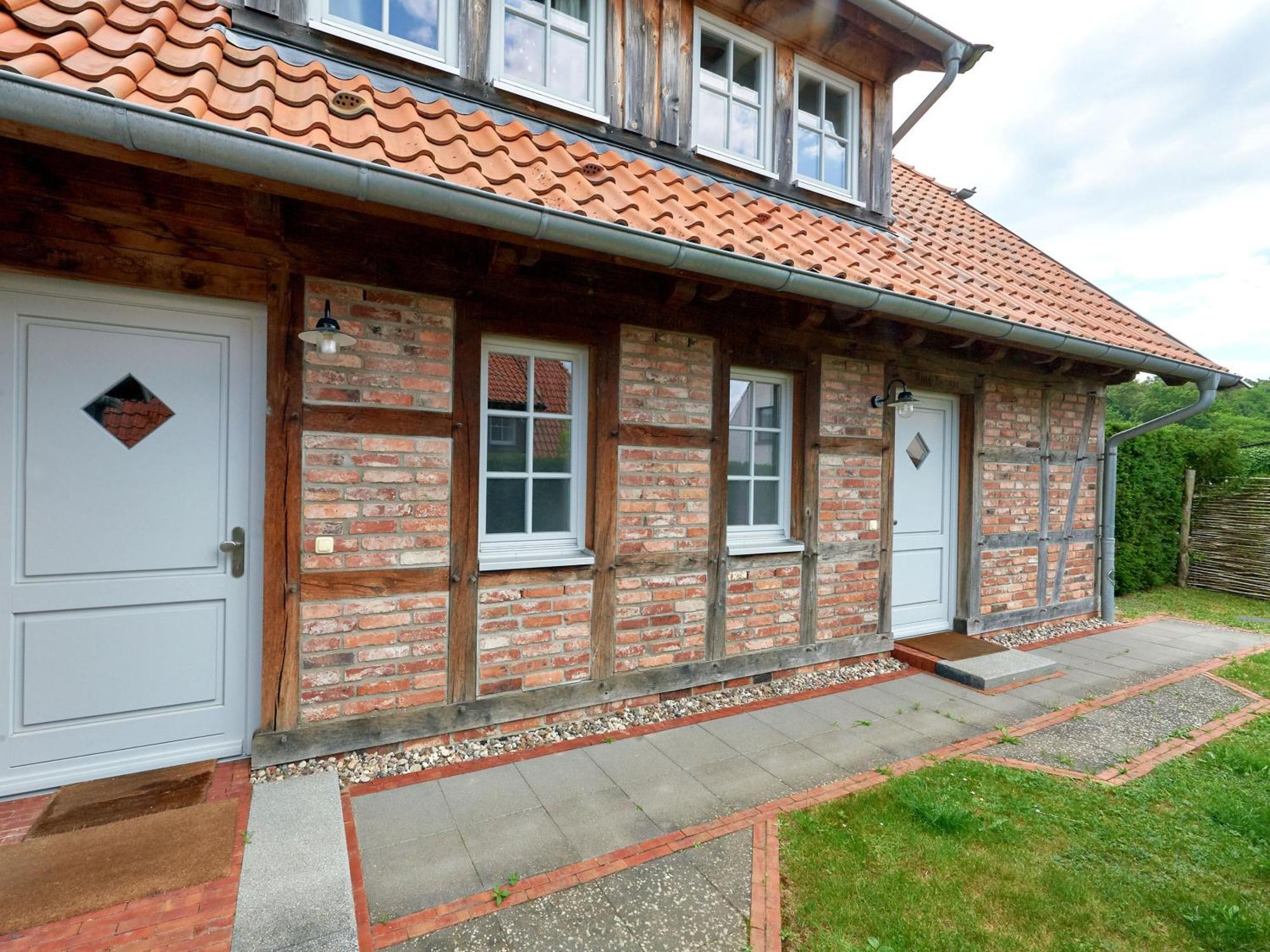 Fachwerkhaeuser Seedorf - Haushaelfte "Sophie Charlott" Mit Kamin Und Terrasse Exterior foto